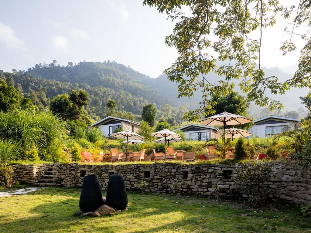 The Pavilions Himalayas The Farm Похара Екстериор снимка